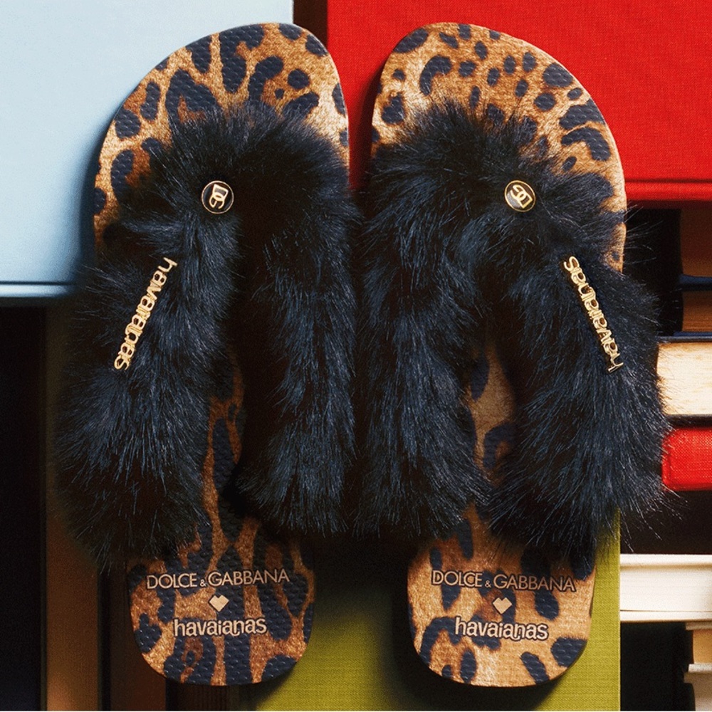 ISO - Havaianas Dolce Gabbana Faux Fur Animal Print Rose Gold 9/10W